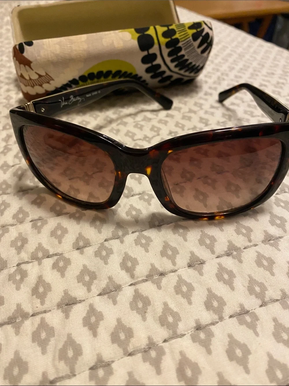 Vera Bradley Tortoiseshell Sunglasses with Brown Gradient Lenses